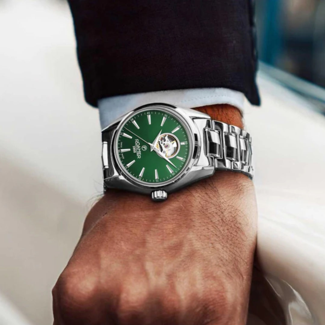 Roamer Searock Master 984985 41 75 20 Automatic Green Dial Stainless Steel Bracelet Men's Watch