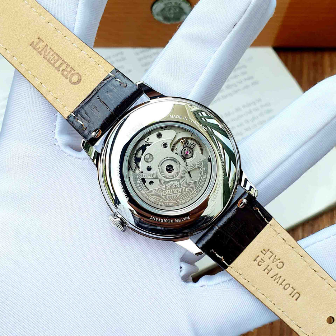 Orient Bambino RA-AK0805E30B Sun & Moon Automatic (41.5mm) Green Dial / Brown Leather Strap
Men's Watch