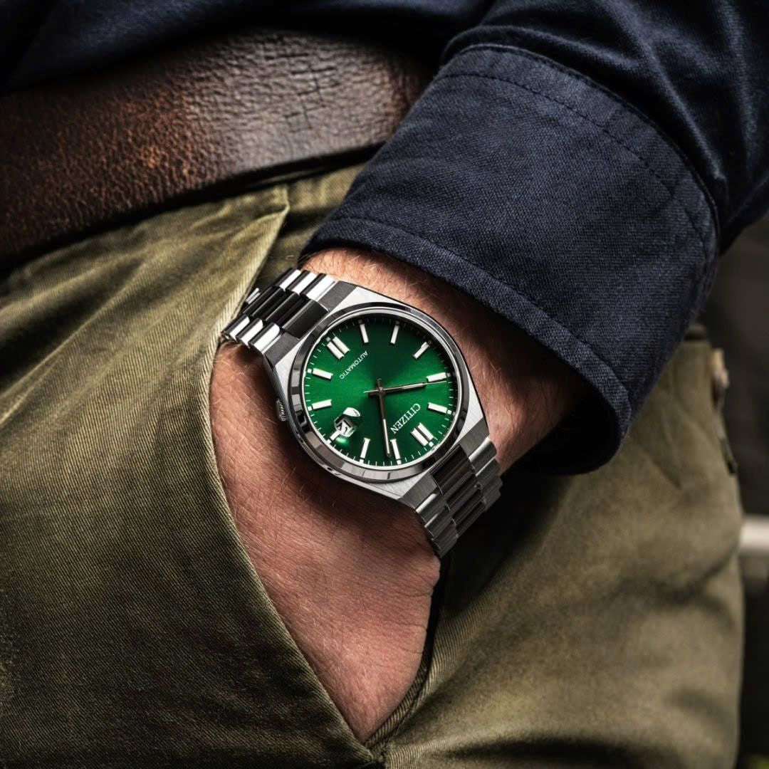 Citizen Tsuyosa Automatic ‘New’ (37mm) NJ0200-50X Sunray Green Dial / Stainless Steel Bracelet Automatic Men’s and Women’s Watch