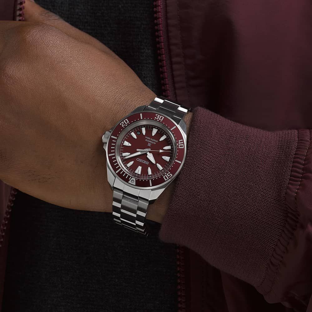 Seiko SRPL11K1 Prospex 4R Red Shog-urai Diver 41.7mm Red Dial Stainless Steel Bracelet Men's Watch