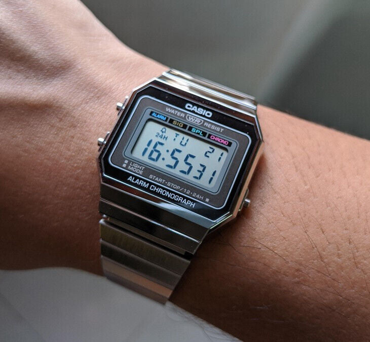Casio A700W-1A Vintage Retro Alarm Chronograph Stainless Steel Bracelet Men & Women Watches