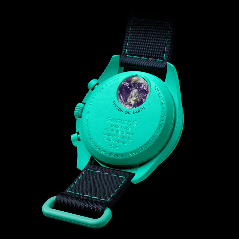 Omega x Swatch Mission on Earth: Polar Lights SO33L103 Speedmaster