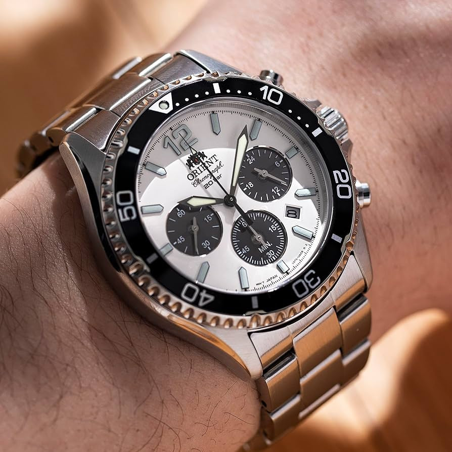 Orient Kamasu ‘New’ RA-TX0203S Solar Powered Sapphire Crystal Panda Dial Divers Men's Watch