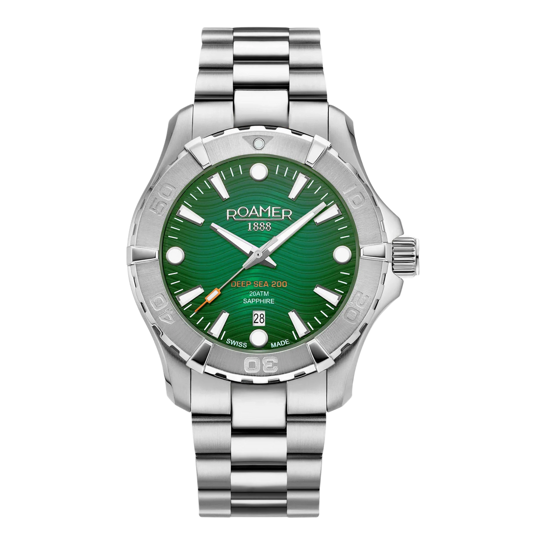 Roamer Men's Deep Sea 200 860833 41 75 (43mm) Green Dial / Stainless Steel Bracelet Men's Watch