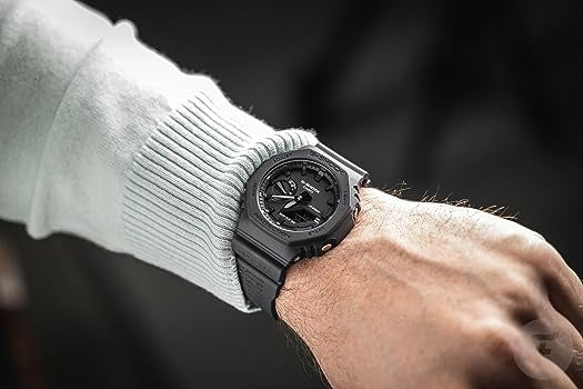 Casio G-Shock Limited Edition 40th Anniversary Re-Masterpiece Series GA-2140RE-1AER Men’s Watch