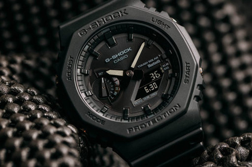 Casio G-shock GA-B2100-1A1ER All Black Bluetooth Solar Power Watch With Resin Strap Mens Watch