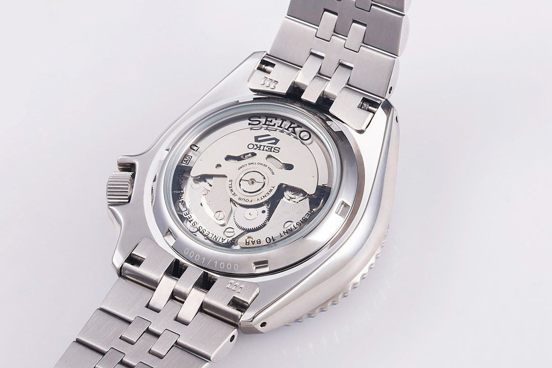 SEIKO 5 Sports SSK031K1 Sports GMT THONG SIA LIMITED EDITION Men's Watch