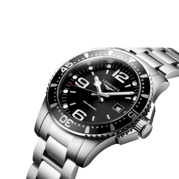 LONGINES L33704566 HydroConquest 32mm Black Dial Stainless Steel Bracelet Women's Watch