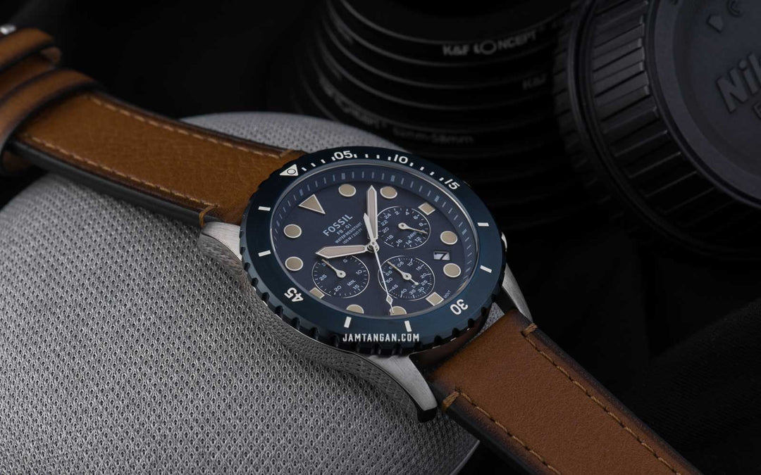 Fossil FS5914 Blue Dial Brown Eco Leather Strap Men’s Watch(AVAILABLE ONLINE) - mzwatcheslk srilanka