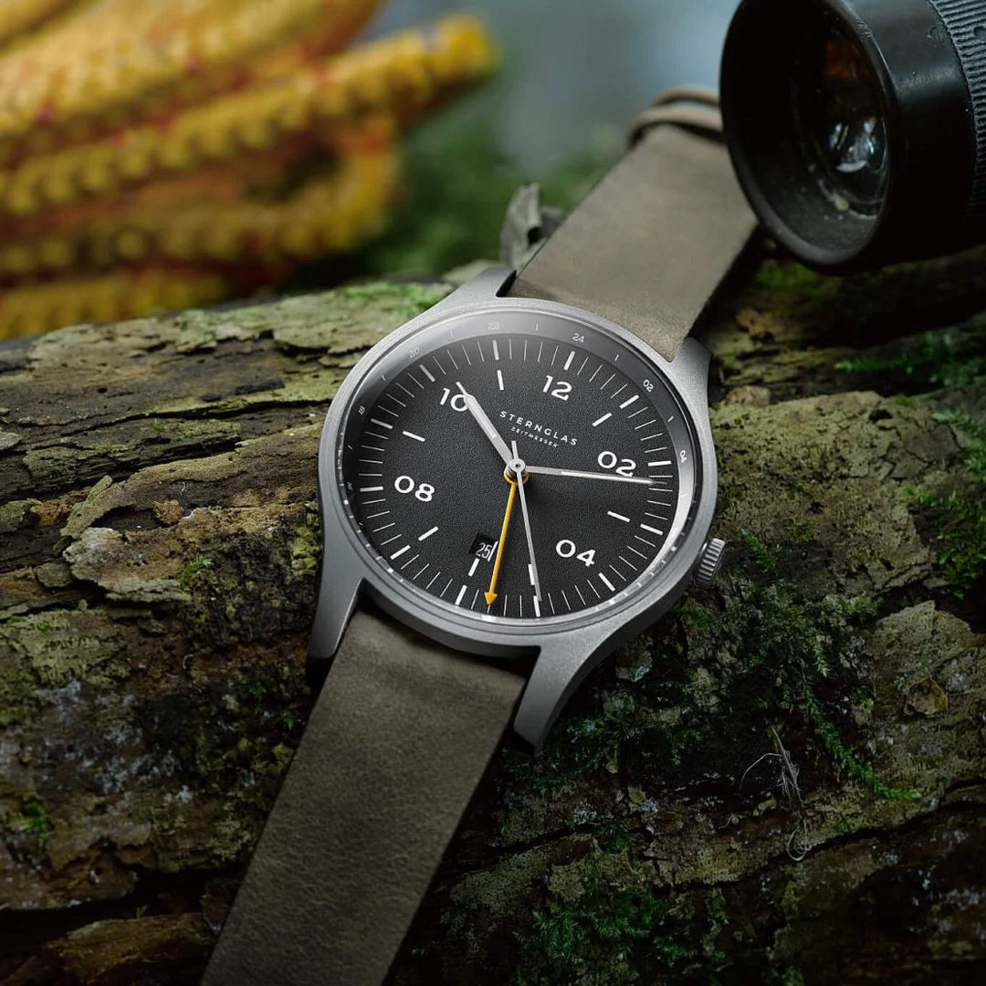 STERNGLAS S01-TA11-VI18 Taiga GMT Vintage 42mm Quartz Men's Watch - mzwatcheslk srilanka