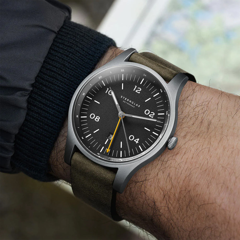 STERNGLAS S01-TA11-VI18 Taiga GMT Vintage 42mm Quartz Men's Watch - mzwatcheslk srilanka