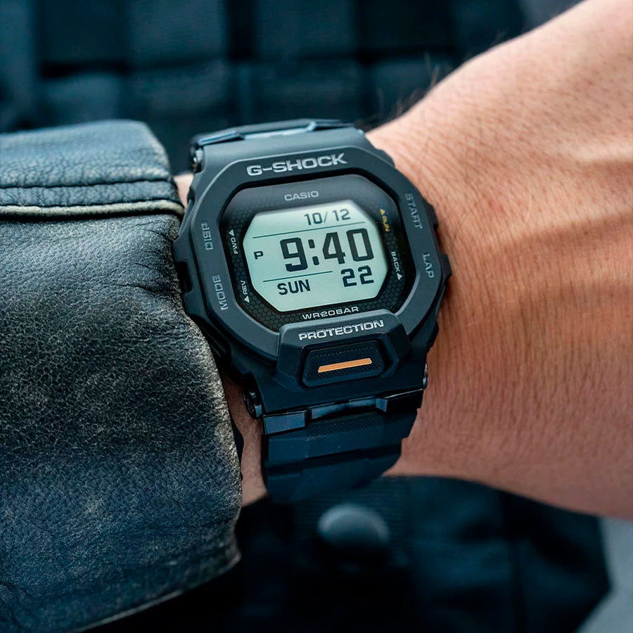 Casio G-Shock G-Squad GBD-200 Series (45.9mm) GBD-200-1A1ER MIP Positive Display / Black Resin Band Men's Watch