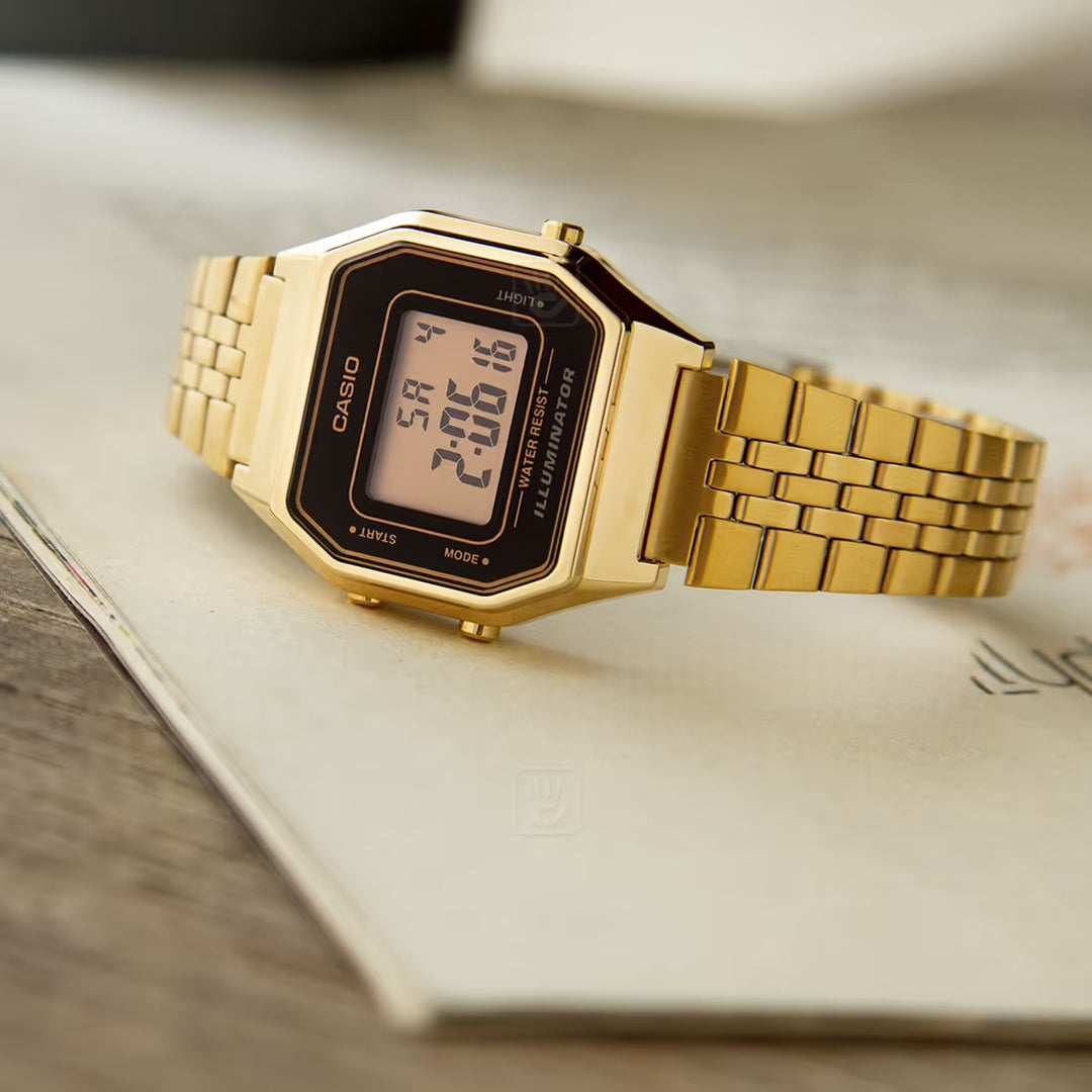 Casio Vintage Illuminator (28.6mm) Digital Dial / Stainless Steel  LA680WGA-1DF Women's Gold Watch