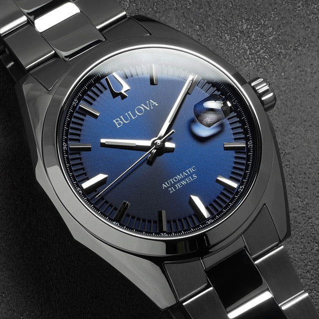 Bulova Surveyor (39mm) 96B436 Blue Dial / Stainless Steel Bracelet Men's Watch
