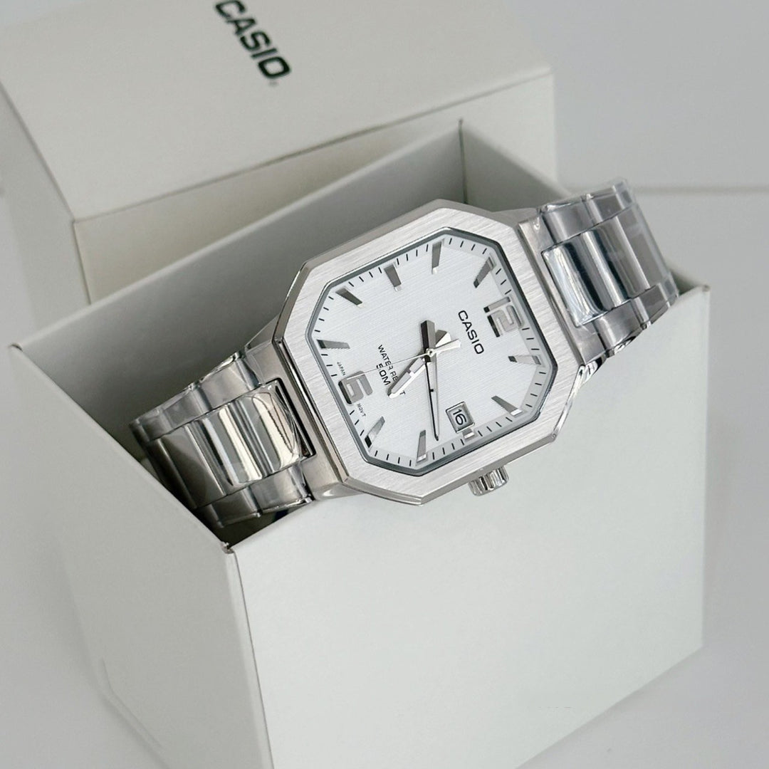 Casio Standard MTP-B195D-7AV Analogue Quartz White Dial Polished Steel Strap Men’s Watch