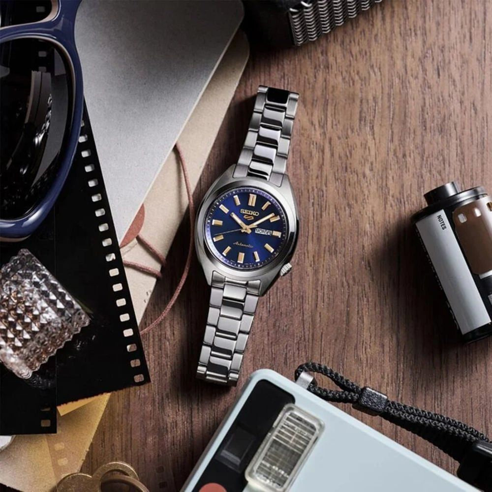 Seiko 5 Sports SRE021K1 ‘Hebitama’ SNXS Automatic (32mm) Denim Blue Dial / Stainless Steel Bracelet Women's Watch