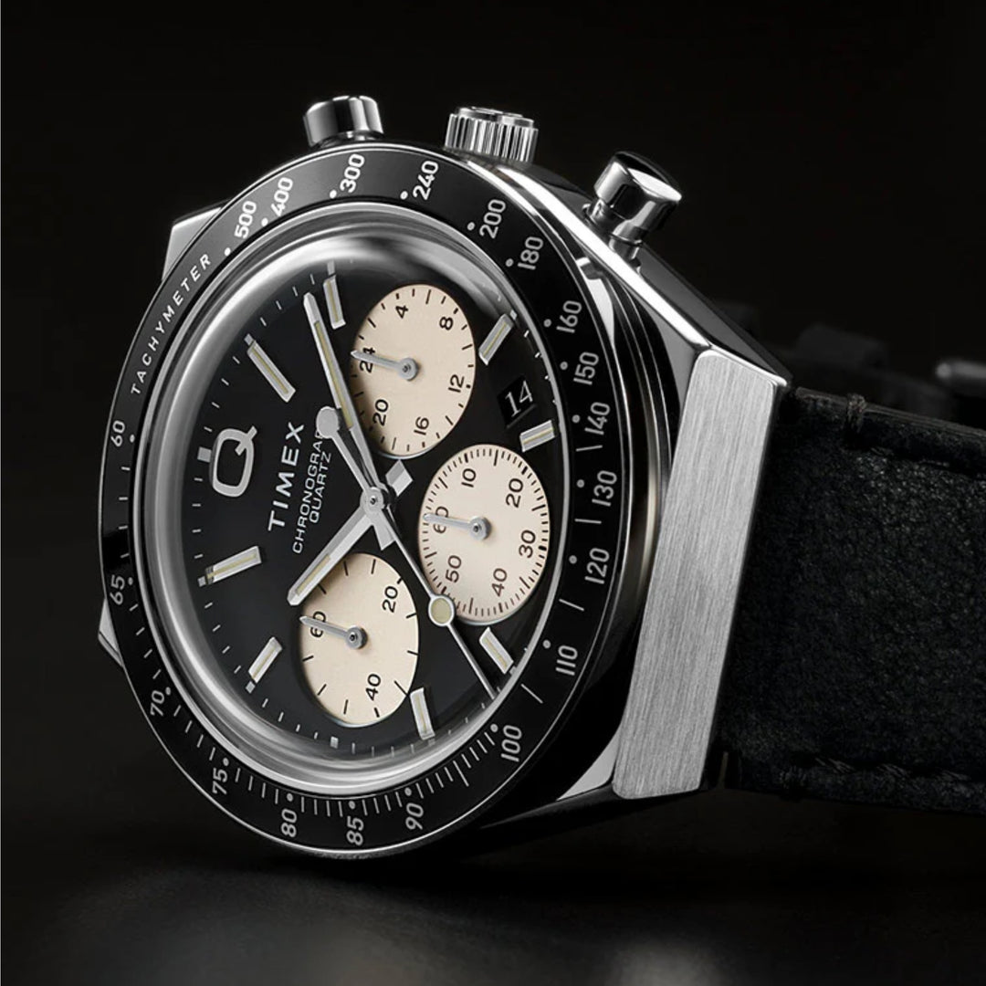 Timex Q Diver TW2V42700 Inspired Chrono (40mm) ‘Reverse Panda’Black Dial / Black Leather Strap Men's Watch