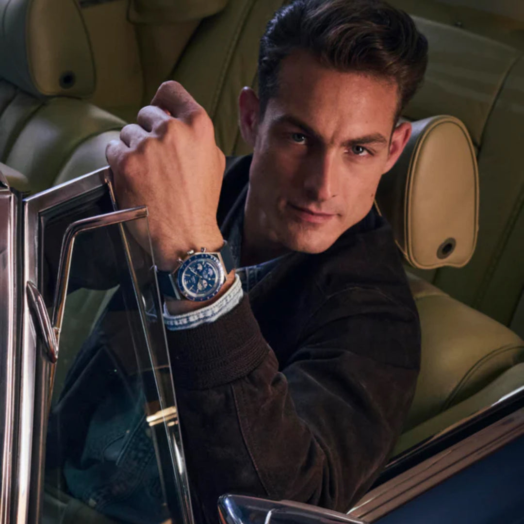 Timex Q Timex Chronograph TW2Y36100(40mm) Midnight Blue Dial / Blue Leather Strap
Men's Watch
