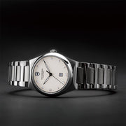 Victorinox Swiss Army Victoria Classic 241513 (28mm) Pearl White Dial / Stainless Steel Bracelet Women's Watch