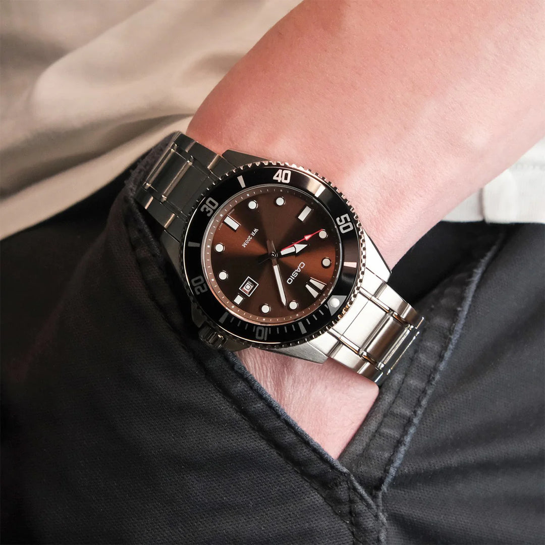 Casio Standard Duro Diver ‘New’ MDV-107D-5AV Analogue Quartz Stainless Steel Strap ‘Chocolate Brown’ Dial Men's Watch