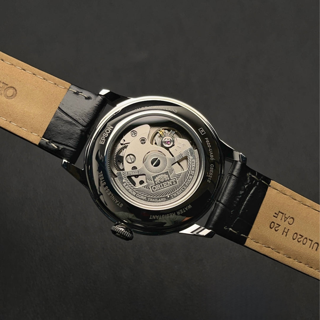 Orient  Bambino RA-AP0104S Small Seconds White dial 38mm Automatic Leather Strap  Men's Watch