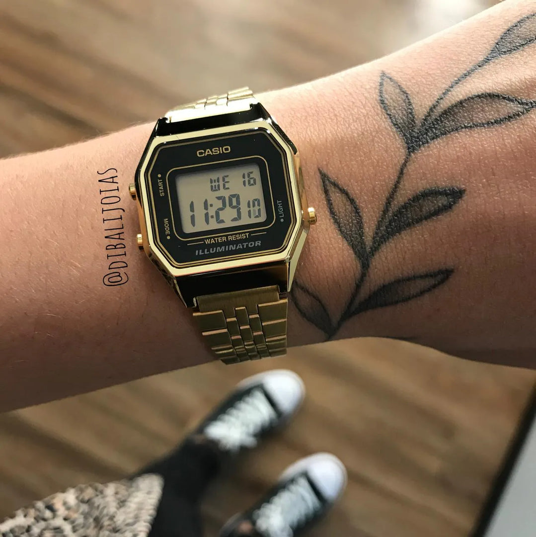 Casio Vintage Illuminator (28.6mm) Digital Dial / Stainless Steel  LA680WGA-1DF Women's Gold Watch