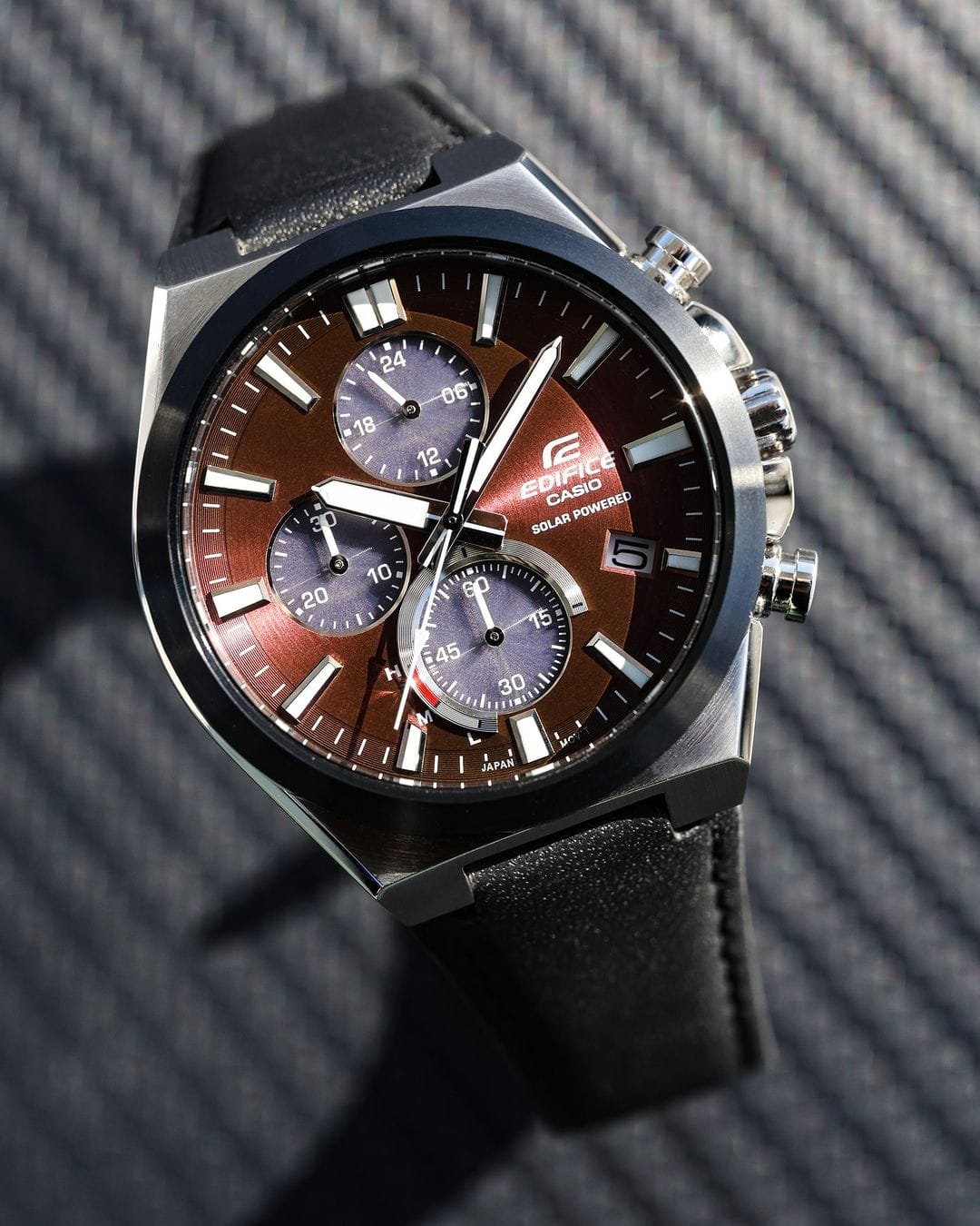 Casio EQS-950BL-5AVUDF Edifice Solar Leather Strap Chronograph Men's Watch