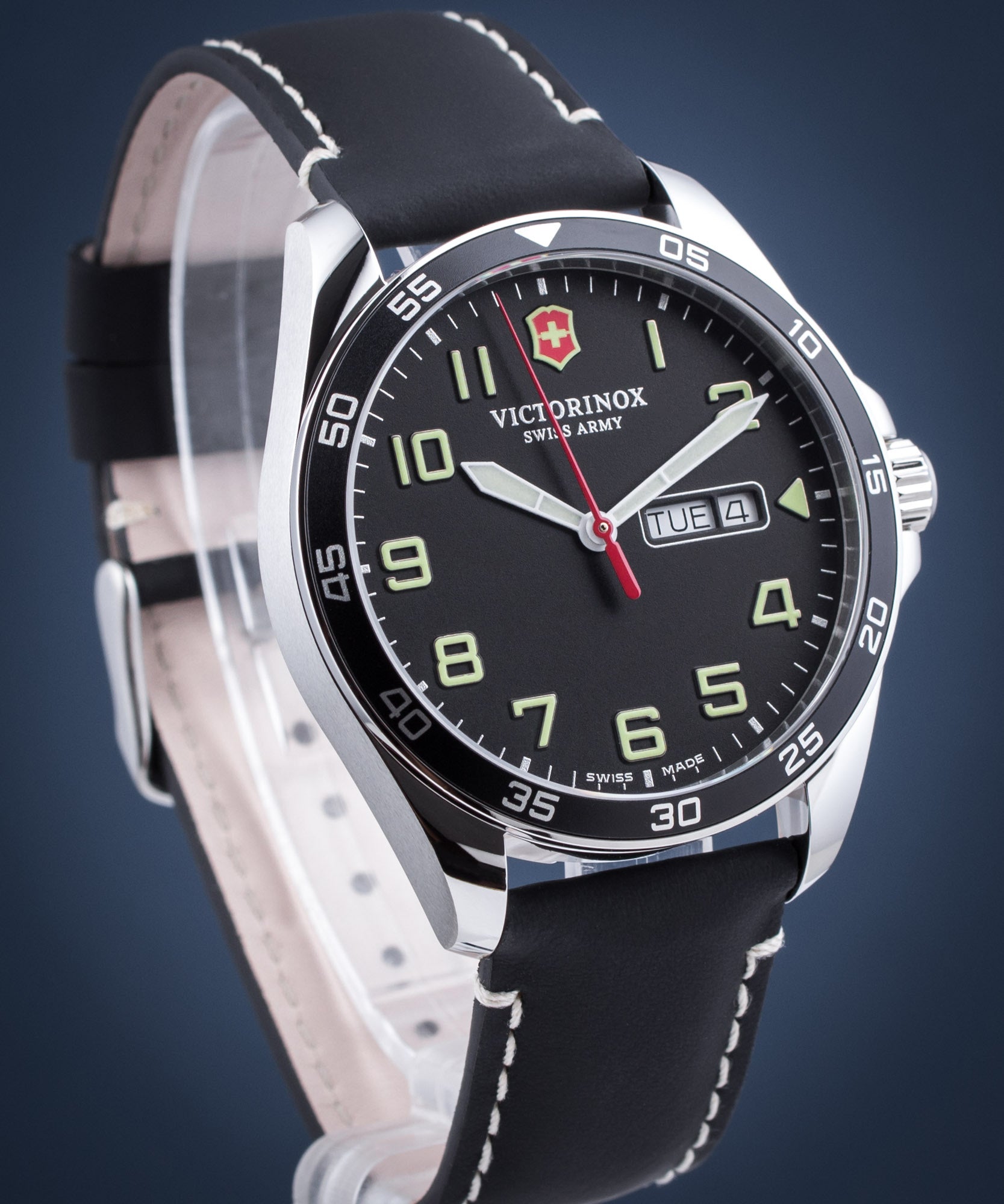 Victorinox Swiss Army 241846 Fieldforce Black Leather Strap Black Dial mzwatcheslk