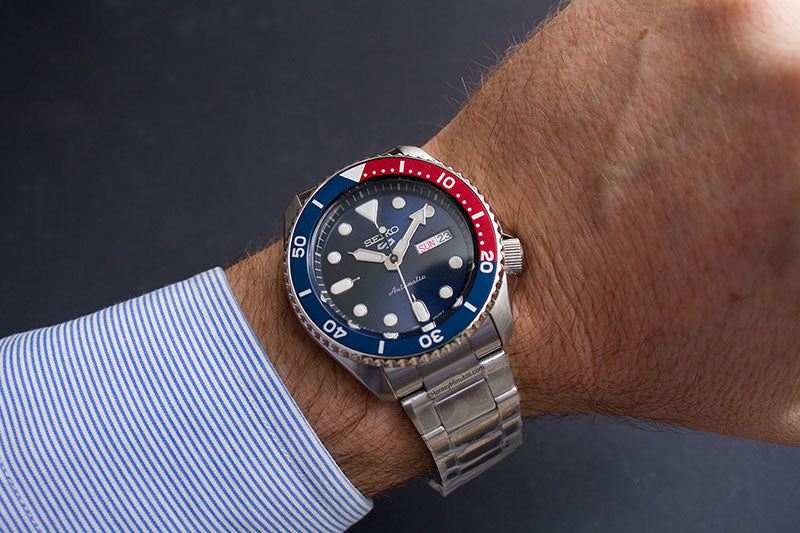 Seiko 5 Sport SRPD53K1 Automatic Pepsi Bezel Men's Watch mzwatcheslk