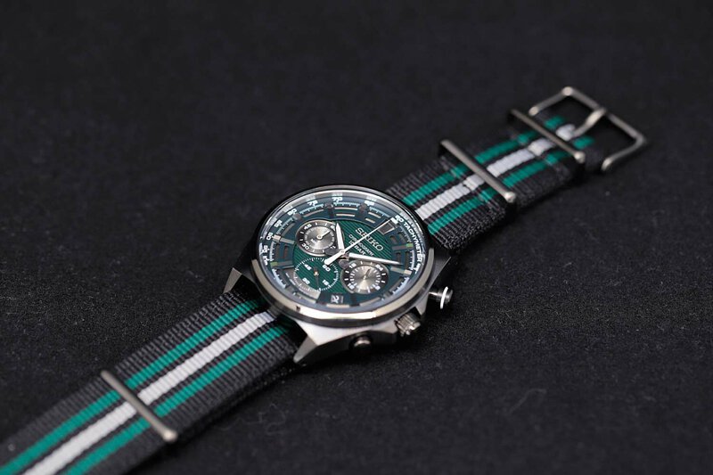 Seiko hotsell green chronograph