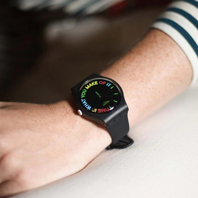 Swatch black 2025 plastic strap