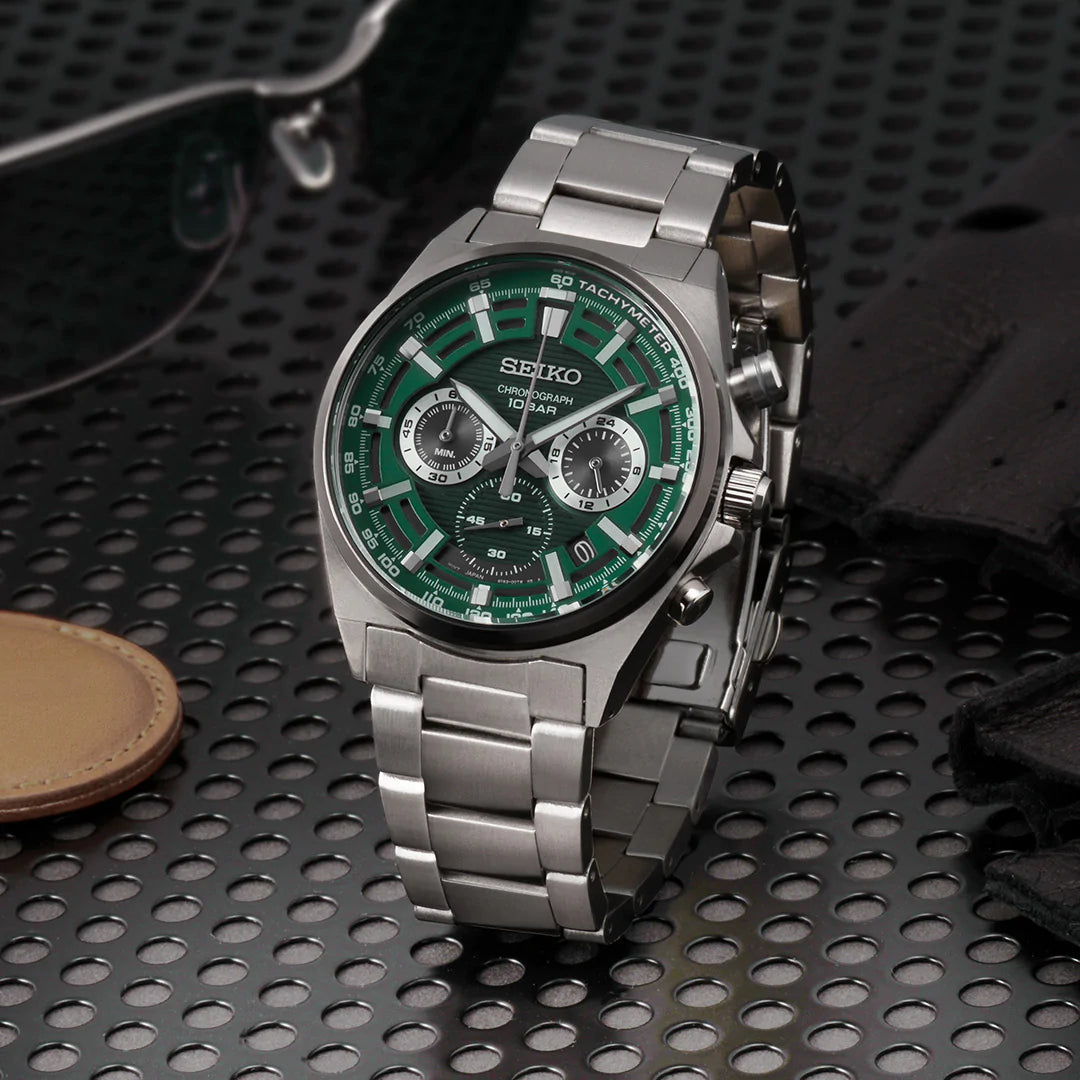 Seiko SSB405P1 Chronograph Black and Green Dial Men's Watch – mzwatcheslk